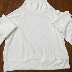 ALO Yoga White Waffle Knit Sweatshirt